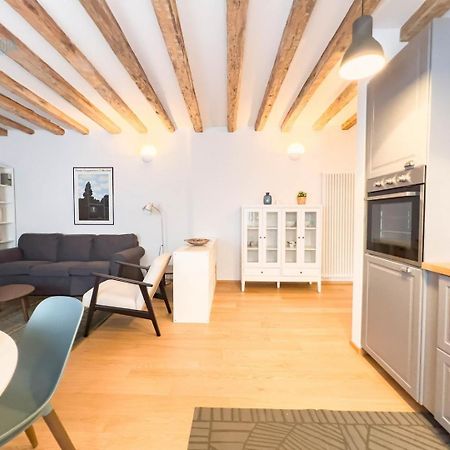 Mazzini 9 Tirabora Short Rent Appartement Triëst Buitenkant foto