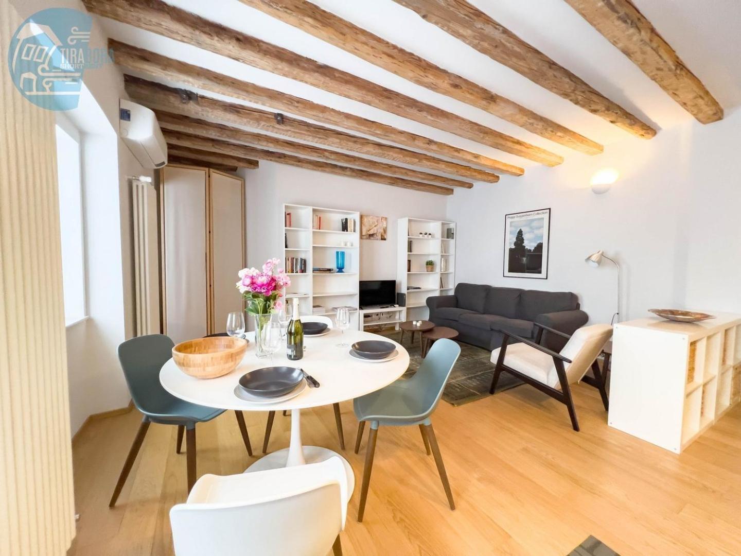 Mazzini 9 Tirabora Short Rent Appartement Triëst Buitenkant foto