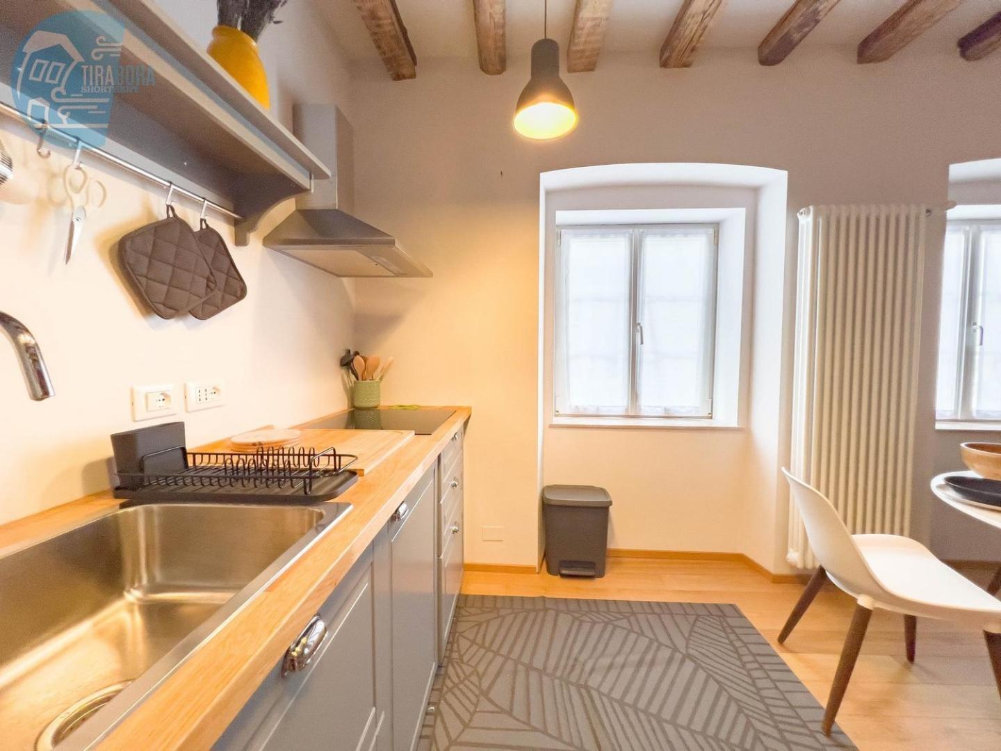 Mazzini 9 Tirabora Short Rent Appartement Triëst Buitenkant foto