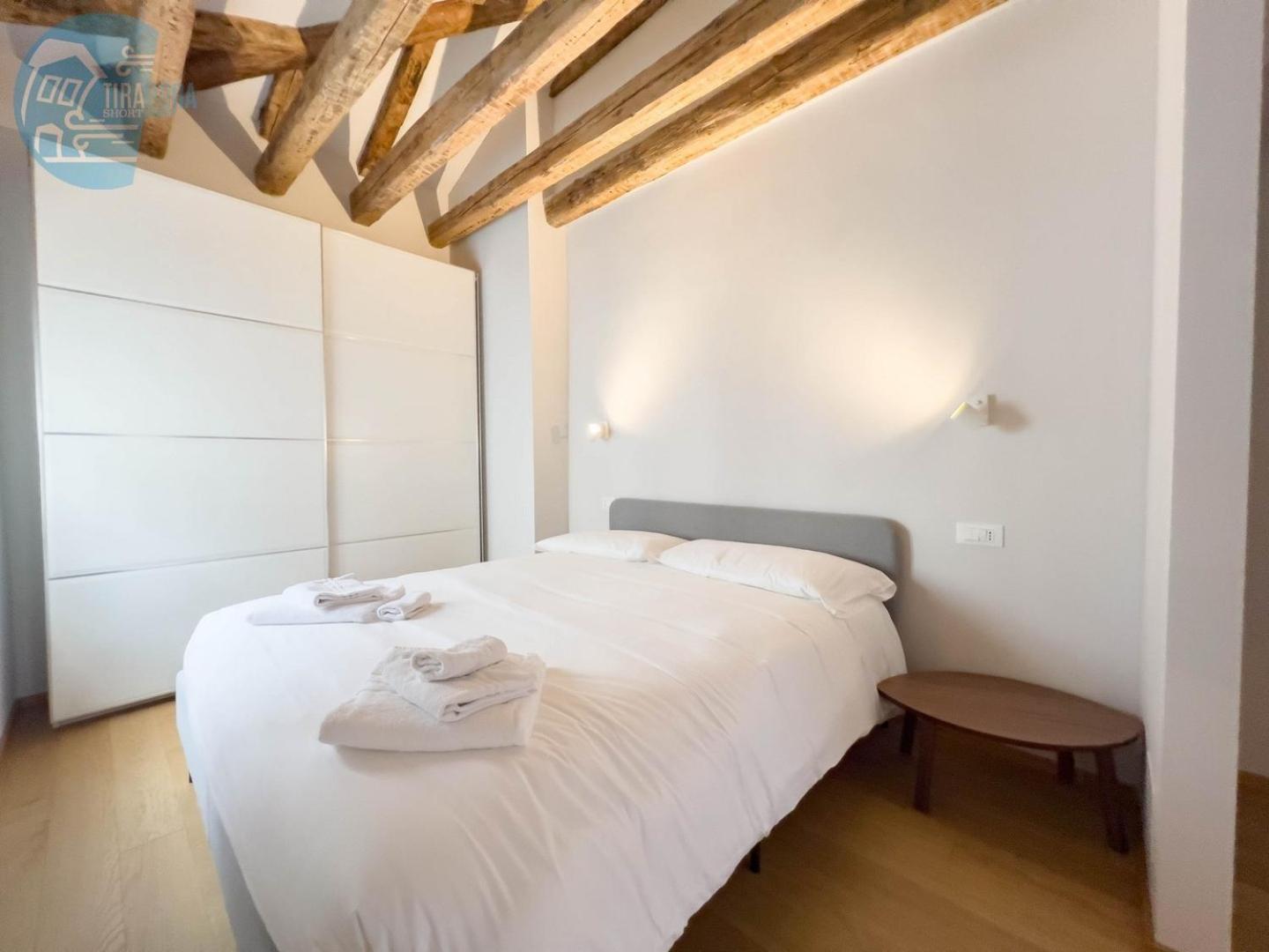 Mazzini 9 Tirabora Short Rent Appartement Triëst Buitenkant foto